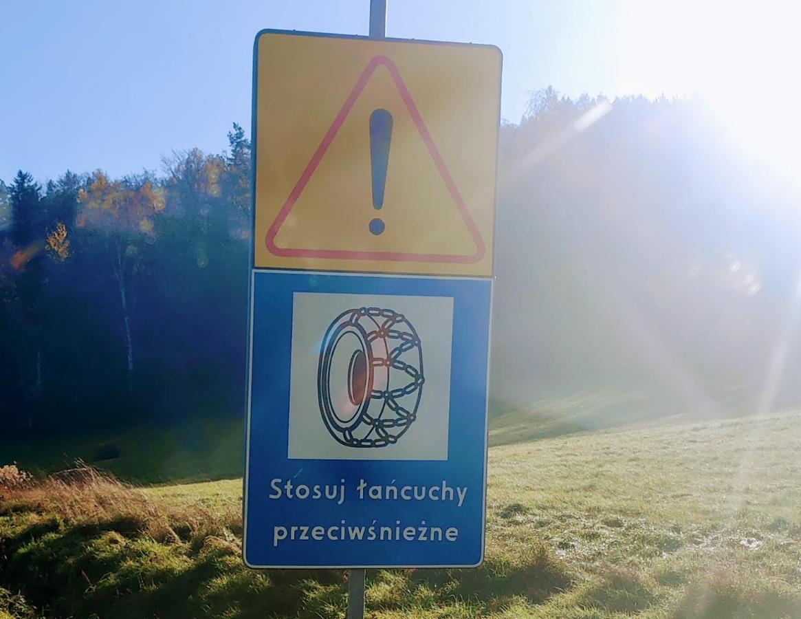 Dom Pod Lesniczowka Villa Zachelmie  Eksteriør bilde